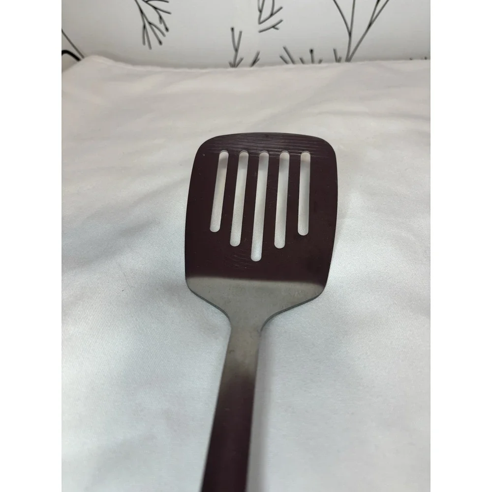 Oneida stainless steel